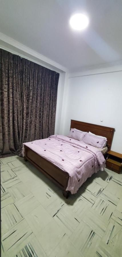Cozy 1-Bedroom Luxury Apartment Addis Abeba Esterno foto