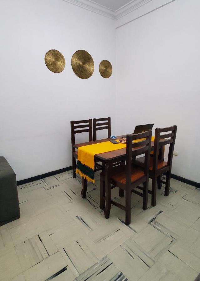 Cozy 1-Bedroom Luxury Apartment Addis Abeba Esterno foto